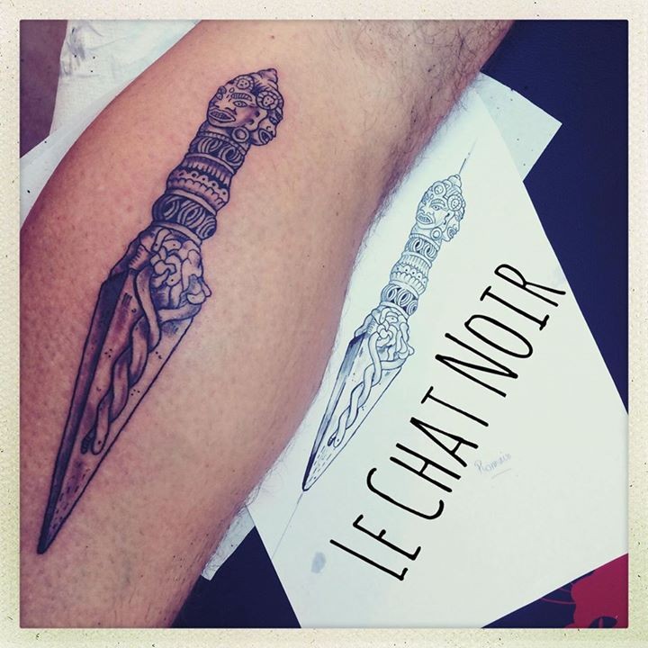 tatouage le chat noir mouans sartoux - tatouage