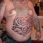 inkin - tatouage maori torse et bras - Mana Tahiti tatau.jpg