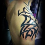 inkin - tatouage tribal sur épaule - art's skin.jpg