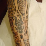 inkin-tatouage-squelettes-bras-didier-tattoo-biomecanique-realiste.jpg